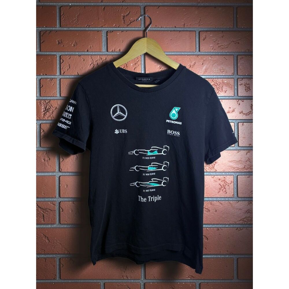 Mercedes AMG Petronas F1 Formula One The Triple World Champions T-Shirt Size L